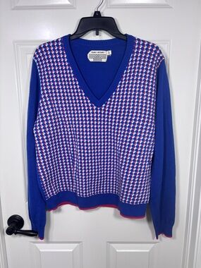 Tory Sport V-Neck Sweater with Red & White Geometric Pattern Women’s XL